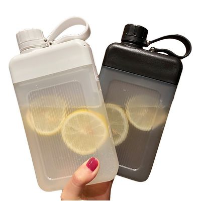 450 ml tragbare quadratische Wasserflasche für Outdoor-Reisen Sport Tasche direkt Trinken