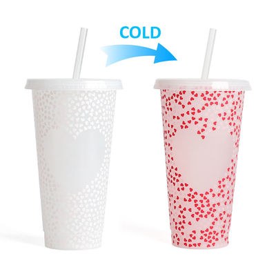 Anpassbares Geschenkguss 24oz kalter Plastikbecher mit modernem Design und individuellem Logo