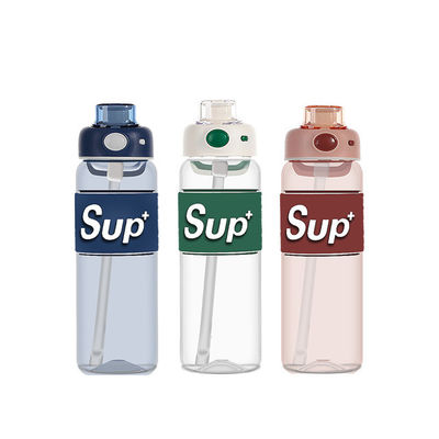 Portable Leakproof Sports Cup 650ml und 780ml Kapazität personalisierte Farbflasche