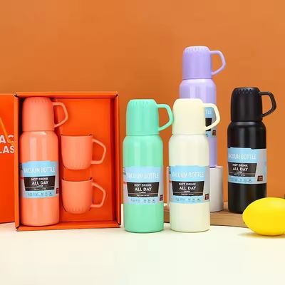 PORTABLE Drei-Kappe Edelstahl Vakuum Isolierung Wasserbecher Geschenk-Set für Reisende