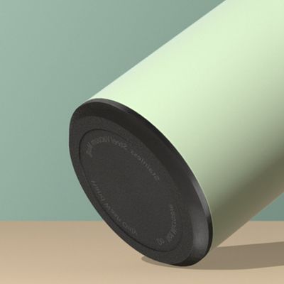 Nachhaltige und moderne Smart-Wasserflasche aus Edelstahl mit LED-Temperaturregelung