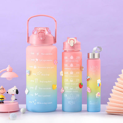 Motivations-Trio mit schwarzen Thermosflaschen 3 in 1 Set mit rosa Akzenten und Stroh