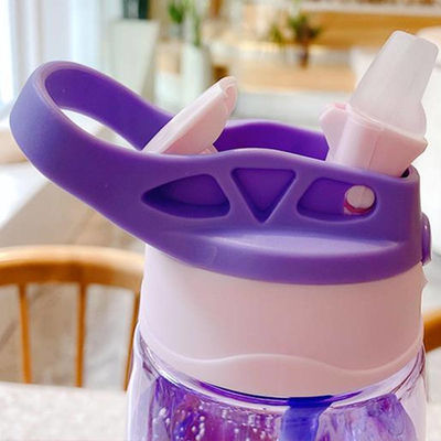 Zurück in die Schule Kinder Wasser Sippy Cup Portable Kinderbecher mit Stroh und Griff