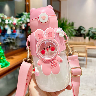 Wasserflasche mit Stroh mit niedlichen Bären Design ideal für Studenten im Sommer