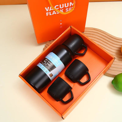 550 ml Kapazität Isolierter Doppelschicht-Edelstahl-Metall-Thermos-Cup-Set für alle