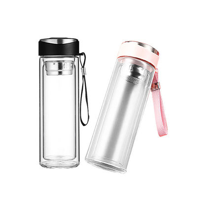 320 ml Hochbor-Silicone-Glas-Doppelwand-Kaffee-Tasse mit Tee-Infuser und PP-Deckel