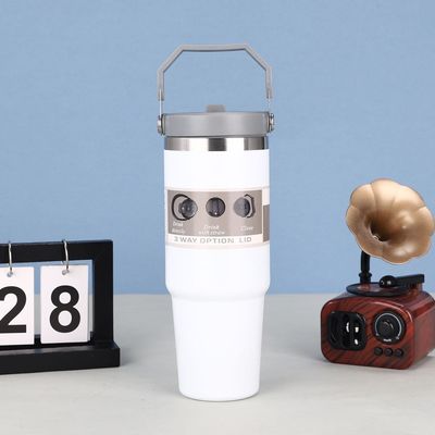 Modernes Design 20oz Edelstahl Vakuum isolierte Tumbler mit Griff Deckel Custom Logo