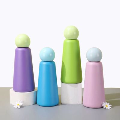 Modernes Design 500ml Edelstahl Wasserflasche Isolierter Reisemug mit süßem Deckel