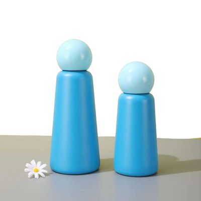 Wasserflasche aus Edelstahl mit Doppelwand-Vakuumisolierung für Outdoor-Aktivitäten