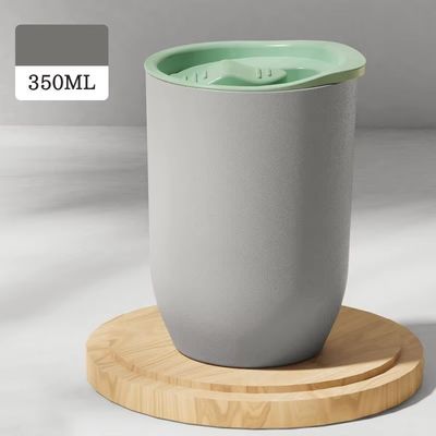 285g benutzerdefiniertes Logo Kunststoff Großkapazität Outdoor Sport tragbare Strohsaft Trinkwasserflasche