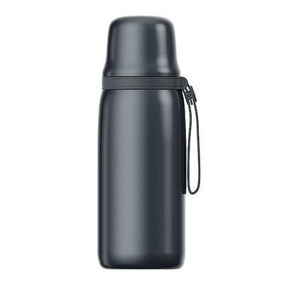 650 ml Kapazität Doppelwand Vakuum Flasche Edelstahl zeitgenössische minimalistische Becher