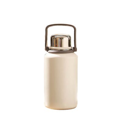 Kreativer Cartoon Cup Tragbare Isolierbecher für Camping 482g Studentenbecher Wasserflasche