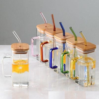 400 ml Quadratfarbiger Glasbecher mit Bambusdeckel und Stroh