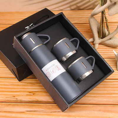 Weihnachts-Kundengeschaltesignal Reise-Geschäftsgeschenk-Set 500 ml Kapazität Edelstahl-Vakuumflasche