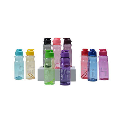 Custom 500ml PET BPA kostenlose persönliche Tasse Sport Plastik Trinkwasserflaschen mit Strap mehrere Farben