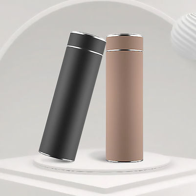 Intelligente Temperaturanzeige Wasserflasche mit Teespritzer 500 ml Direkttrinken