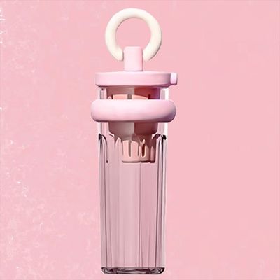 Reisekuppe mit Stroh 700 ml große Kapazität Wärmedämmung tragbare transparente Flasche