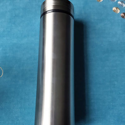 Direkt trinkbare, umweltfreundliche, intelligente Vakuumflasche mit eigener Logoanzeige 450 ml Kapazität