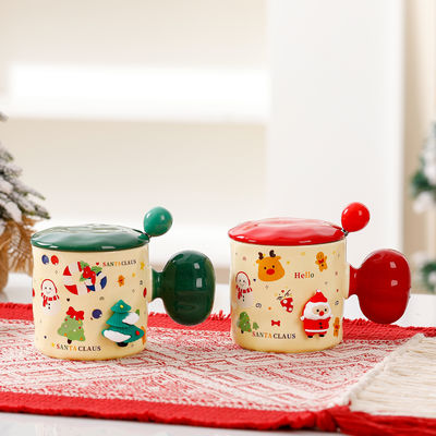 Custom Sublimation 3D Weihnachtsbecher mit Deckel und Löffel High Beauty Keramikbecher 380 ml Kapazität