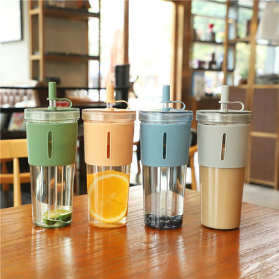 Sommer-Must-Have 700ml klarer BPA-freier Saft Trinkwasserflasche mit Strohhüllen