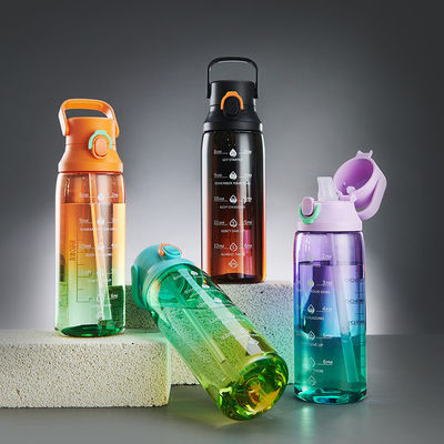 Direkttrinker Plastik-Fassungsfarbe 750 ml tragbare Sportwasserflasche für die Reise