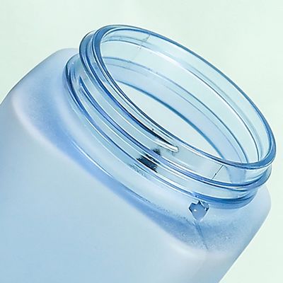 Unisex Großkapazität PC Sportflasche Mode Einfache Quadrat Wasserflasche Plastikbecher