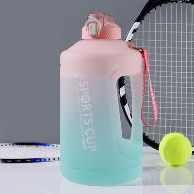 Große Kapazität BPA-freie Fitness-Sport-Wasserflasche Umweltfreundlich und gesund Vorteil