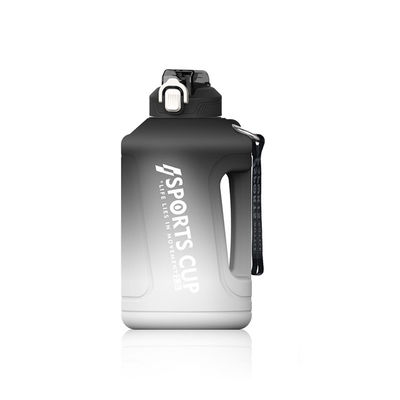 50oz Große Kapazität Schrägfarbe PP Plastik Wasserbecher für Outdoor-Sport und Fitness