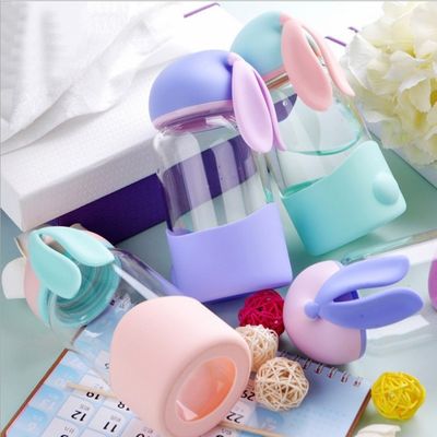 340ml Kapazität Kinder süße Hasen-Wassergläser in Rosa/Blau/Cyan/Purpur für den Außenbereich