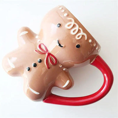 Weihnachtstag Custom 300ml Süßes Lebkuchen Mannform Kuscheltasche Keramik Kaffeetasse