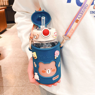 Kreative tragbare Plastikbecher für Studenten und Kinder undichte Strohwasserflasche