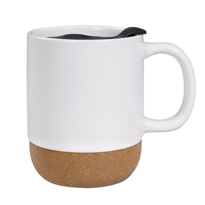 450ml Korken-Basis-Steinware Matte Keramik-Kaffeebecher mit PP-Deckel perfekt zum Festgeschenk