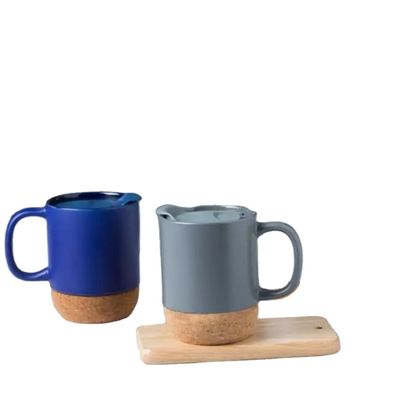 450ml Keramik Weihnachtsbecher mit Deckel Custom Logo Kreativer Kork Boden Becher Weiß Matte