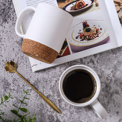 Schwarze Matte Farbe Glasur Keramik Korken Boden Kaffeebecher mit Custom Logo