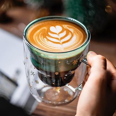 Custom Weihnachtsgeschenk 200ml Doppelwand Glas Kaffeetasse mit Weihnachtsbaum Design