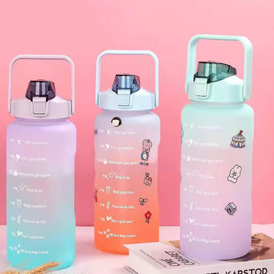 2L tragbare, undichte Plastik-Shaker-Flasche für individuelle Farben und Outdoor-Sport