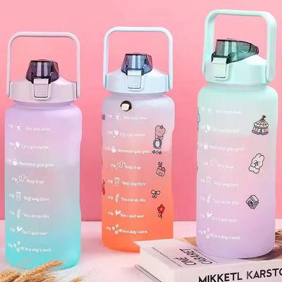 2L Fitness Plastik Shaker Flasche mit Federkappe für Outdoor-Sport und Unisex-Liebhaber
