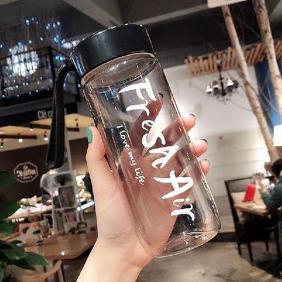 600 ml Plastikbecher mit individuellem Logo Transparent Kreativ Frosted Portable Student Wasserflasche