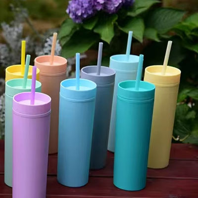 Zubehör ohne Zubehör Hochverkauf farbenfrohe 16 oz Plastikflasche mit Stroh und Deckel