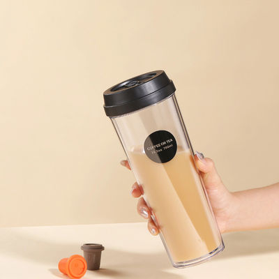 320 ml/420 ml/520 ml/700 ml Mehrfachverwendbare Doppelwand-Plastik-transparente Teetasse mit Deckel