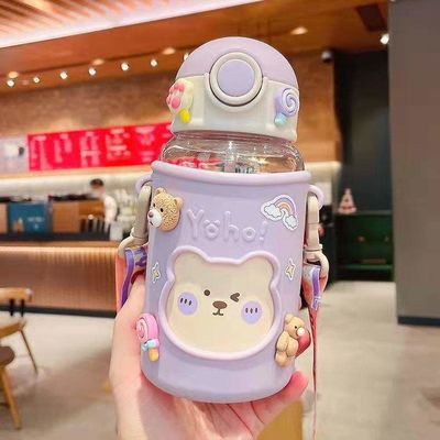Anti-Korrosions beschichtet 620 ml Plastik-Wasserflasche mit Bärenformdeckel und Lanyard Cute