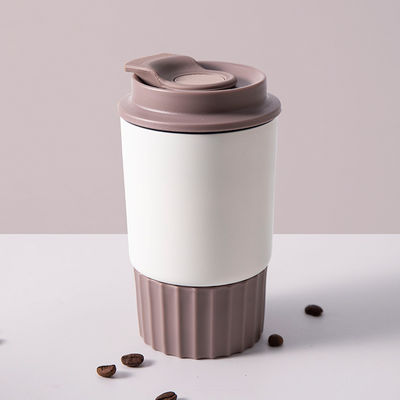 Isolierte, wiederverwendbare Kaffeetasse aus Edelstahl für die Bequemlichkeit von Reisen und Pendeln