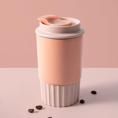 Isolierte, wiederverwendbare Kaffeetasse aus Edelstahl für die Bequemlichkeit von Reisen und Pendeln