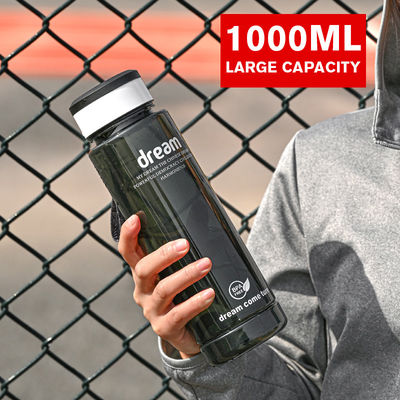 Bequeme direkte Trinkwasserflasche mit Zeitmarker für Fitnessstudio und Aktivitäten im Freien