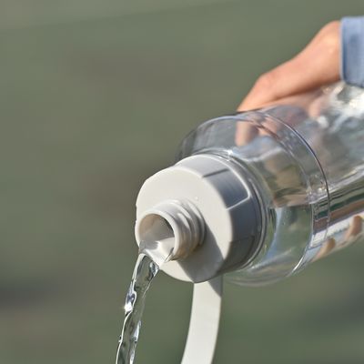 1000 ml umweltfreundliche Trinkwasserflaschen mit tragbarem Wasserkocher und großer Kapazität