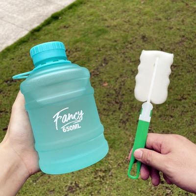 Camp Essential Wärmedämmung Mini Eimer geformte Plastik-Wasserflasche für Kinder