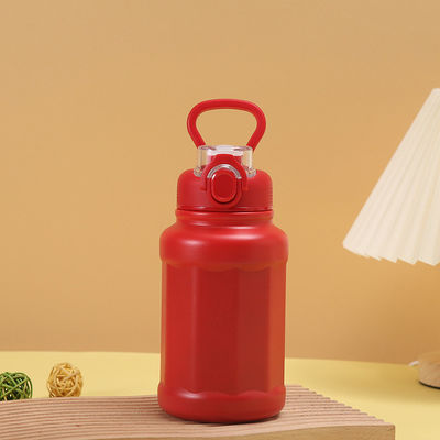 Doppelwandige isolierte Sportflasche aus Edelstahl für umweltfreundliche Campingplätze