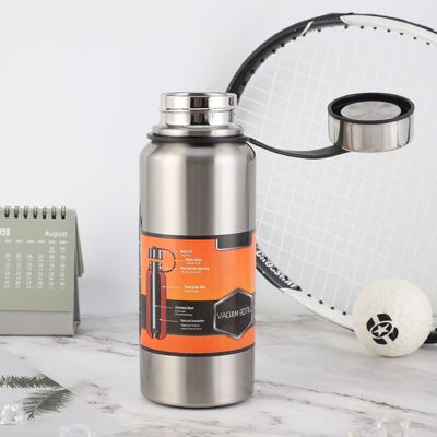 1500 ml Isolierter Doppelwand-Tumbler Hochkapazität Portable Vakuumflasche mit Griff