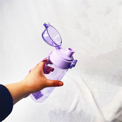 Tritan 600 ml Lila Wasserflasche Kunststoff Sportgetränke Flasche mit Griffseil für das Fitnessstudio