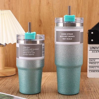 20OZ 30OZ Edelstahl Wasserflasche Custom Design Farbenfrohe Sporthalm Thermosflasche